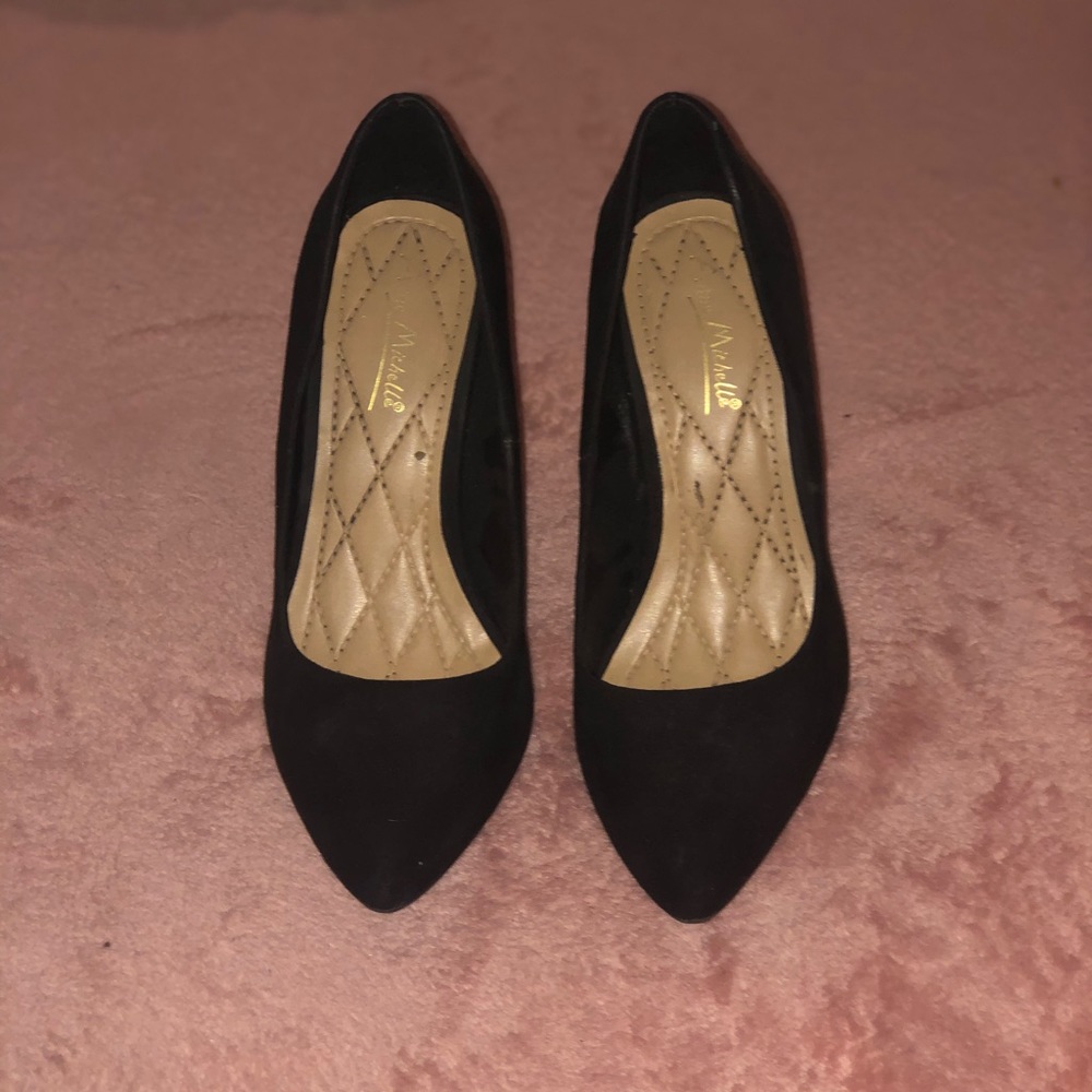 High heels pointed